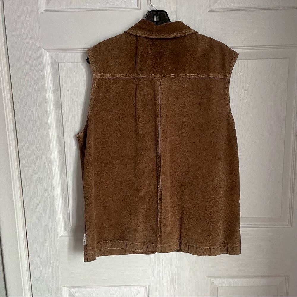 SKOTTS SUEDE WASHABLE VEST - Picture 5 of 7